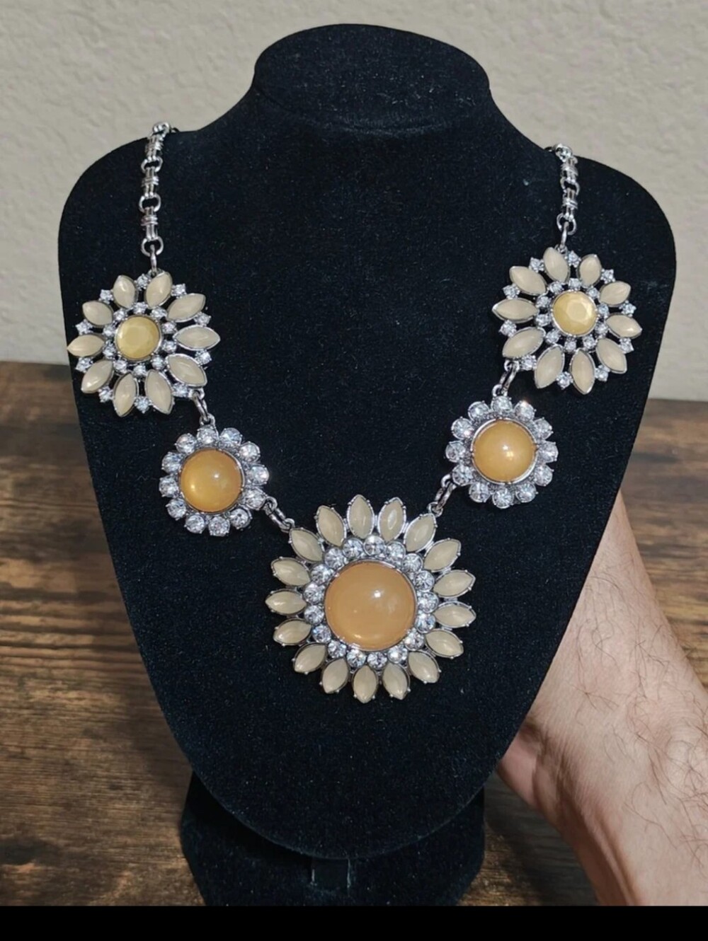 Retired Lia Sophia "Christina's Joy" Statement Necklace